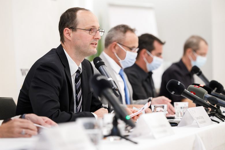 Samuel Zingg, Vizepräsident LCH, spricht an der Medienkonferenz.